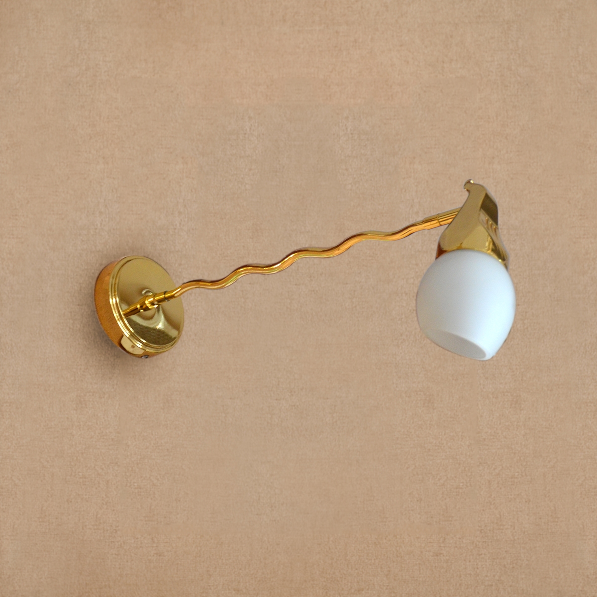 Indoor Wall Sconce -046/00/WH-Gold